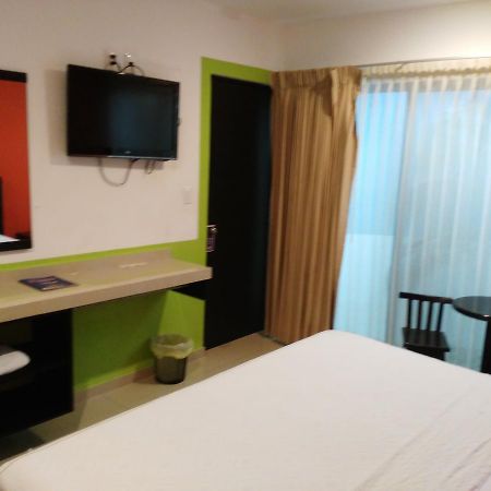 Hotel Catedral Campeche Buitenkant foto