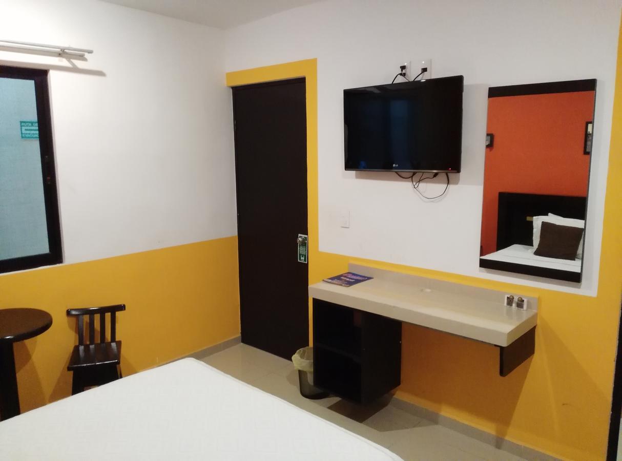 Hotel Catedral Campeche Buitenkant foto