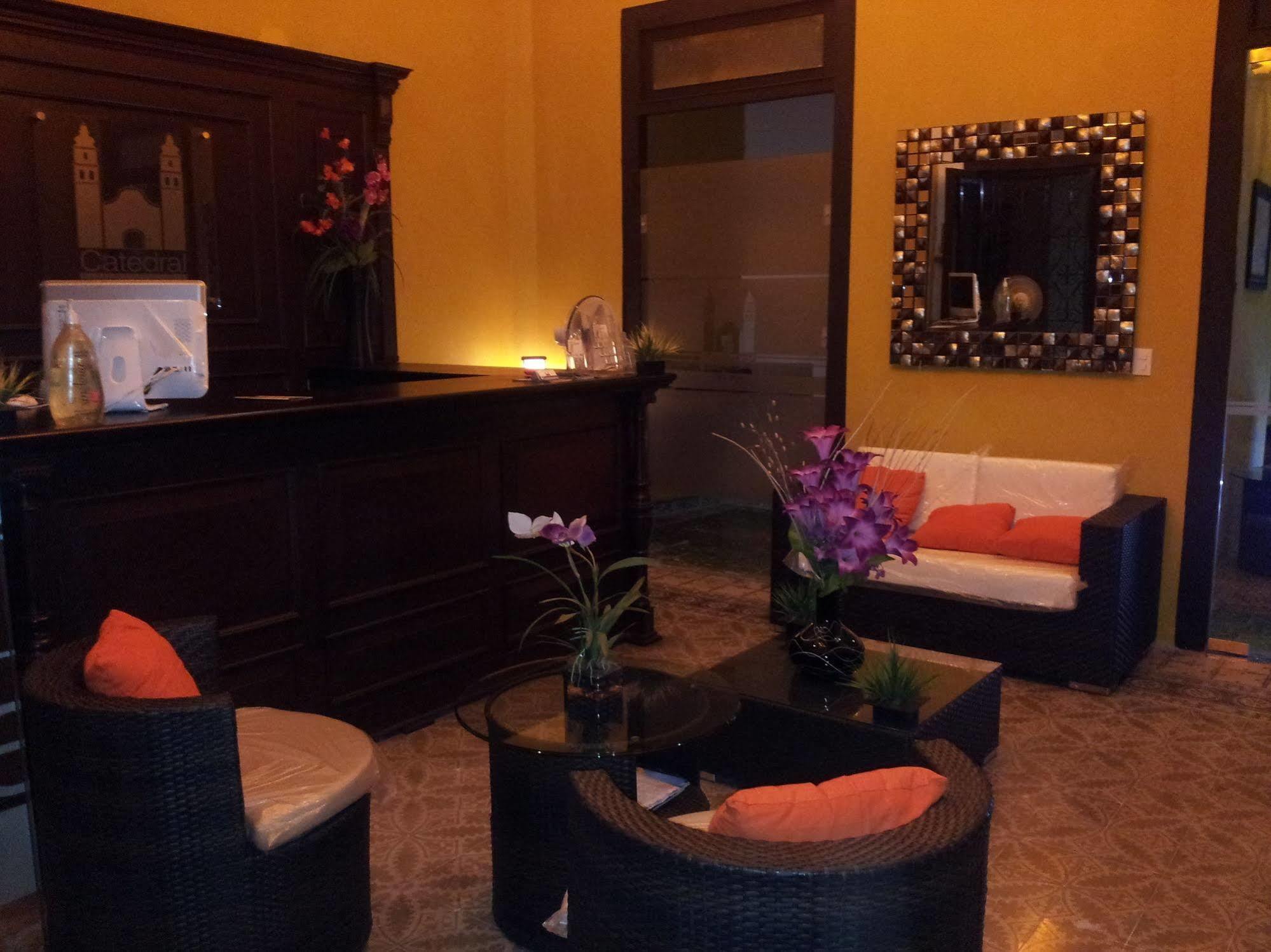 Hotel Catedral Campeche Buitenkant foto